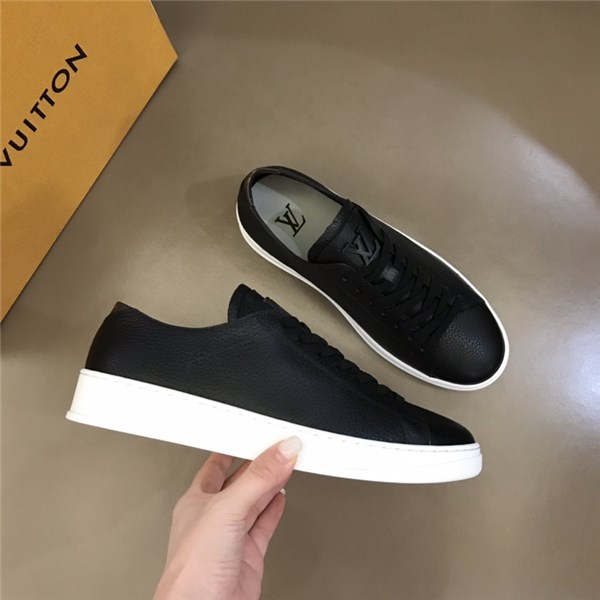 Scarpe casual da uomo nuove di Louis Vuitton