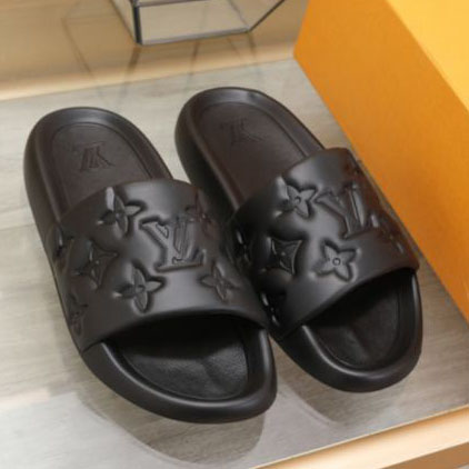 23/Louis Vuitton pantofole casual di lusso da uomo nuovo