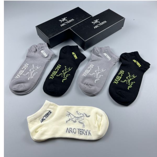repliche,replica,perfette,siti di,affidabili,migliori siti,dove comprare,1:1,scarpe da ginnastica 23/Calvin Klein contatore calze all’ultima moda (5 paia una scatola)