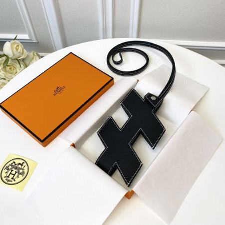 repliche,replica,perfette,siti di,affidabili,migliori siti,dove comprare,1:1,scarpe da ginnastica 23/borsa per cellulare Hermes