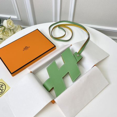 repliche,replica,perfette,siti di,affidabili,migliori siti,dove comprare,1:1,scarpe da ginnastica 23/borsa per cellulare Hermes