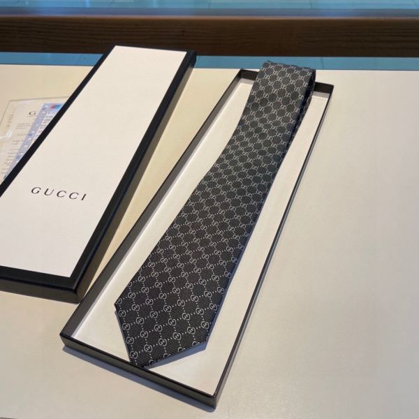 repliche,replica,perfette,siti di,affidabili,migliori siti,dove comprare,1:1,scarpe da ginnastica 23/Cravatta in seta Gucci