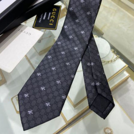 repliche,replica,perfette,siti di,affidabili,migliori siti,dove comprare,1:1,scarpe da ginnastica 23/Gucci cravatta in seta ape