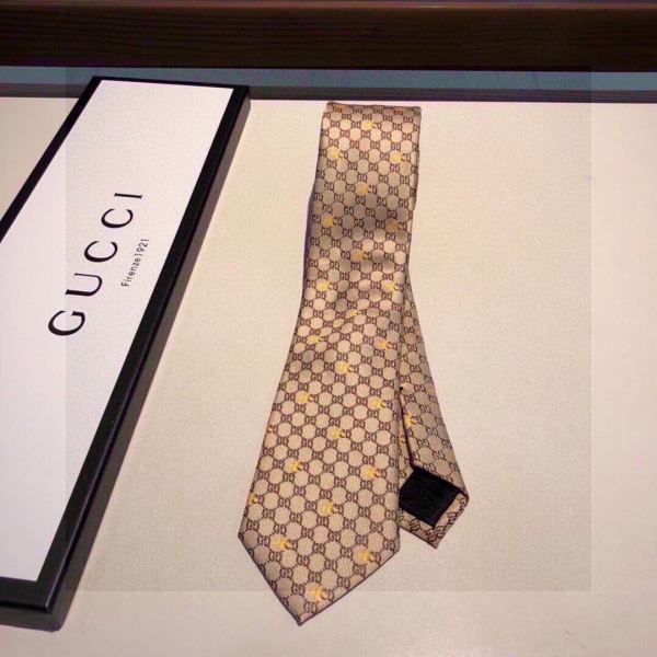 repliche,replica,perfette,siti di,affidabili,migliori siti,dove comprare,1:1,scarpe da ginnastica 23/Cravatta in seta Gucci