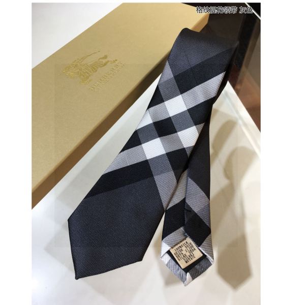 repliche,replica,perfette,siti di,affidabili,migliori siti,dove comprare,1:1,scarpe da ginnastica 23/Burberry Cravatta Jacquard Check da Uomo