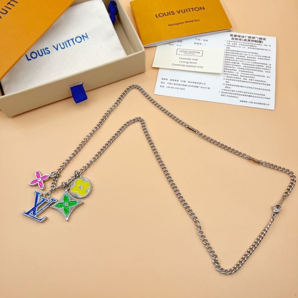 repliche,replica,perfette,siti di,affidabili,migliori siti,dove comprare,1:1,scarpe da ginnastica 23/Collana Louis Vuitton Instinct Smaltata/60cm