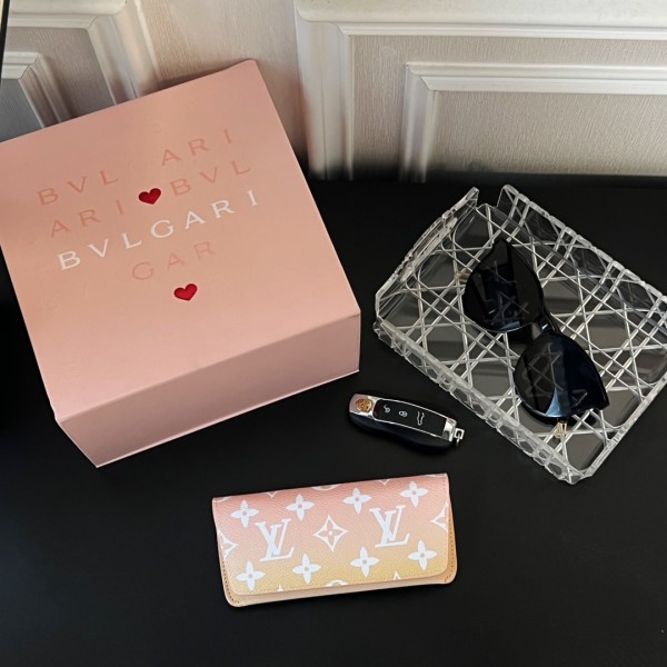23/Custodia per occhiali Louis Vuitton/16,5×7,5×3 cm
