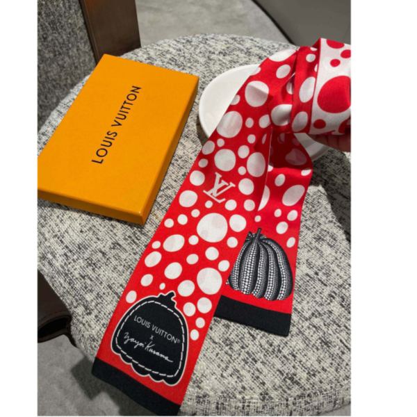 23/Louis Vuitton Nastro di seta a doppio strato