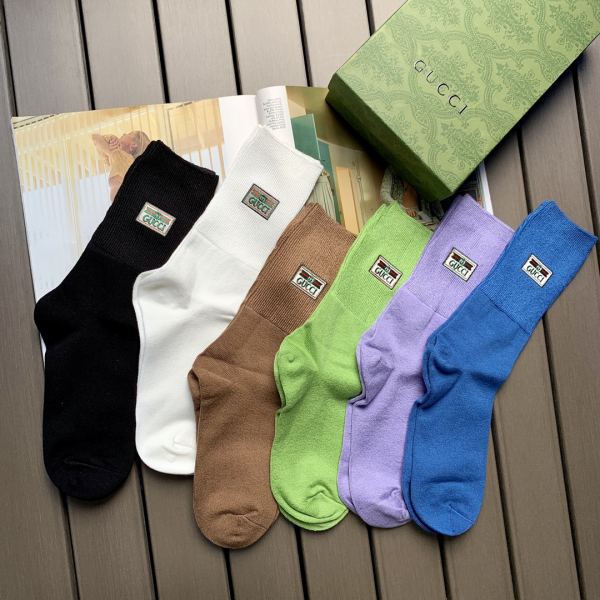 repliche,replica,perfette,siti di,affidabili,migliori siti,dove comprare,1:1,scarpe da ginnastica 23/6 paia delle nuove calze in cotone mercerizzato di Gucci