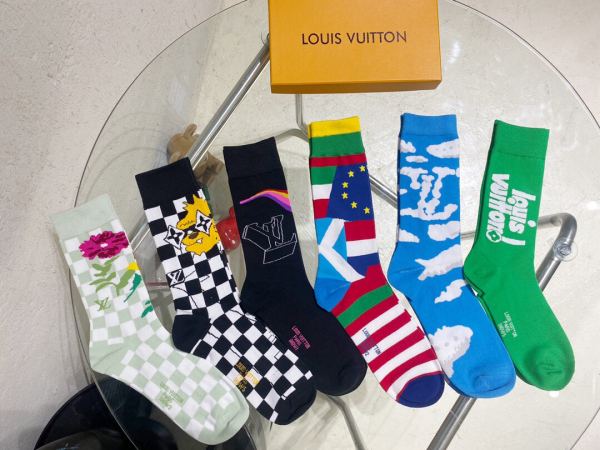 repliche,replica,perfette,siti di,affidabili,migliori siti,dove comprare,1:1,scarpe da ginnastica 23/6 paia Sito ufficiale di Louis Vuitton nuovi modelli da banco modelli da passerella calze a tubo centrale modello serie