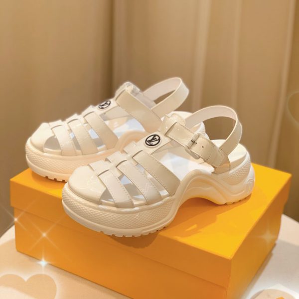 23/Louis Vuitton nuovi sandali casual da donna
