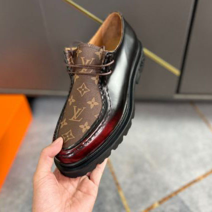 23/Louis Vuitton nuove scarpe in pelle da uomo