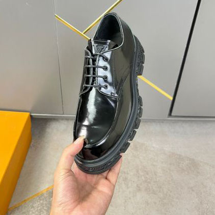 23/Louis Vuitton nuove scarpe in pelle da uomo