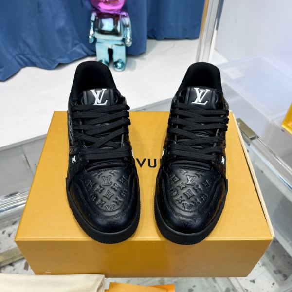 23/Louis Vuitton nuove scarpe casual per gli amanti