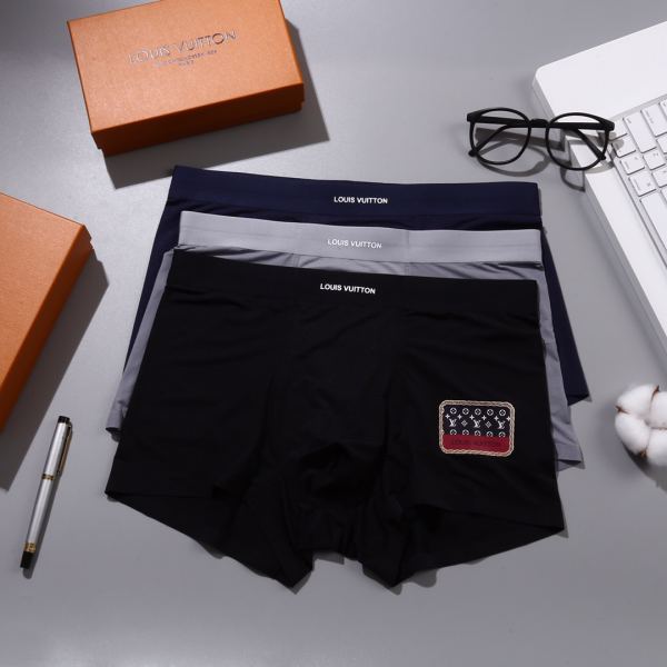repliche,replica,perfette,siti di,affidabili,migliori siti,dove comprare,1:1,scarpe da ginnastica Intimo uomo Louis Vuitton (tre pezzi)