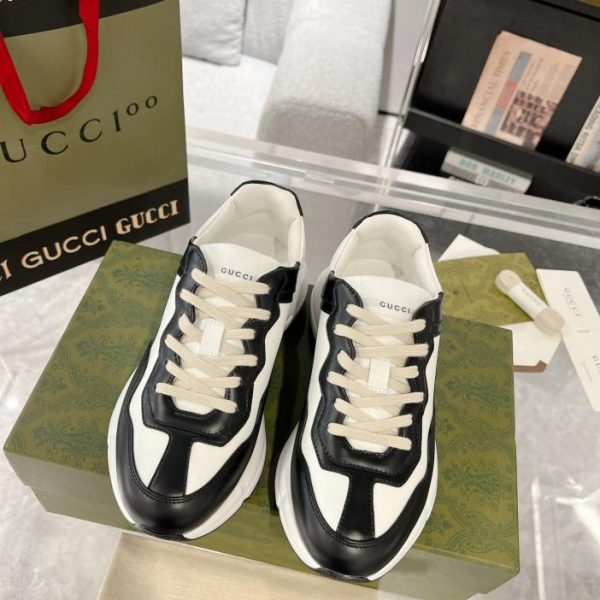 repliche,replica,perfette,siti di,affidabili,migliori siti,dove comprare,1:1,scarpe da ginnastica Coppia di scarpe Gucci per papà
