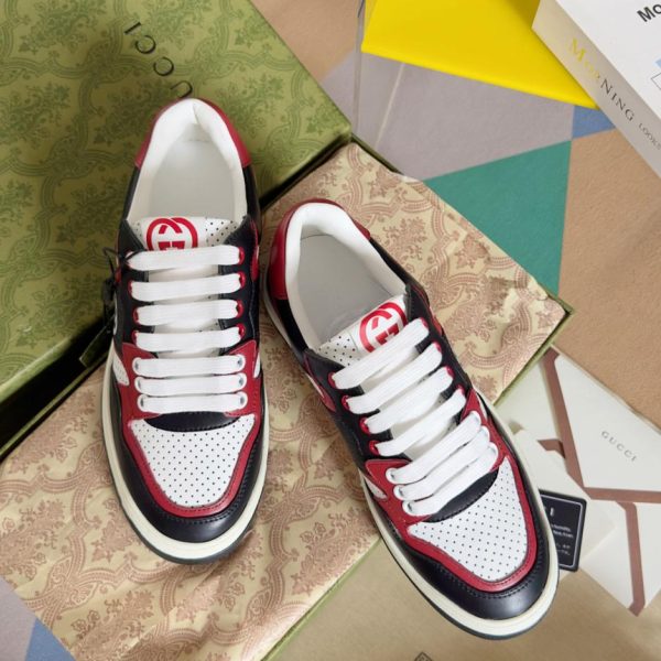 repliche,replica,perfette,siti di,affidabili,migliori siti,dove comprare,1:1,scarpe da ginnastica 2024ss nuove scarpe bianche abbinate ai colori della coppia GUCCI