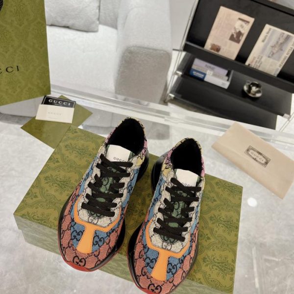 repliche,replica,perfette,siti di,affidabili,migliori siti,dove comprare,1:1,scarpe da ginnastica Ci sono troppe nuove versioni di abbinamenti di colori delle scarpe da papà Gucci sul mercato