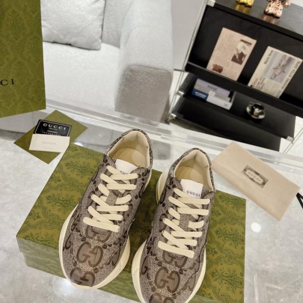 repliche,replica,perfette,siti di,affidabili,migliori siti,dove comprare,1:1,scarpe da ginnastica Ci sono troppe nuove versioni di abbinamenti di colori delle scarpe da papà Gucci sul mercato