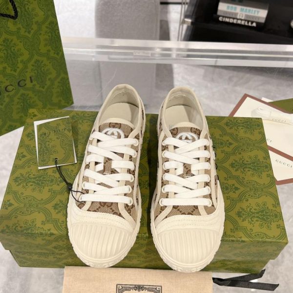 repliche,replica,perfette,siti di,affidabili,migliori siti,dove comprare,1:1,scarpe da ginnastica Ultime scarpe di tela denim di nuovi prodotti Guccl24ss per coppie