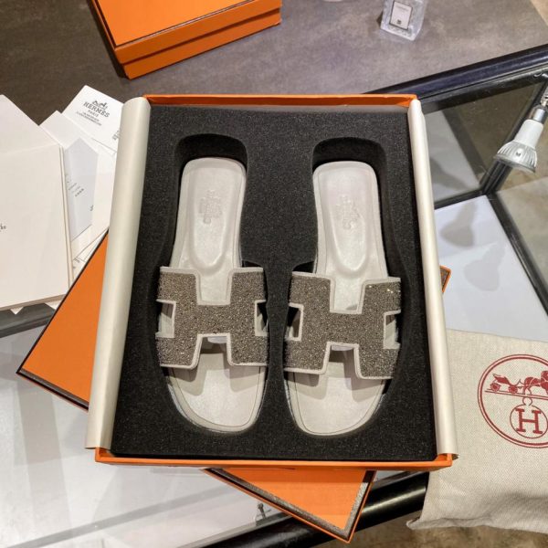 La versione più alta delle scarpe fatte a mano Hermes sul mercato/