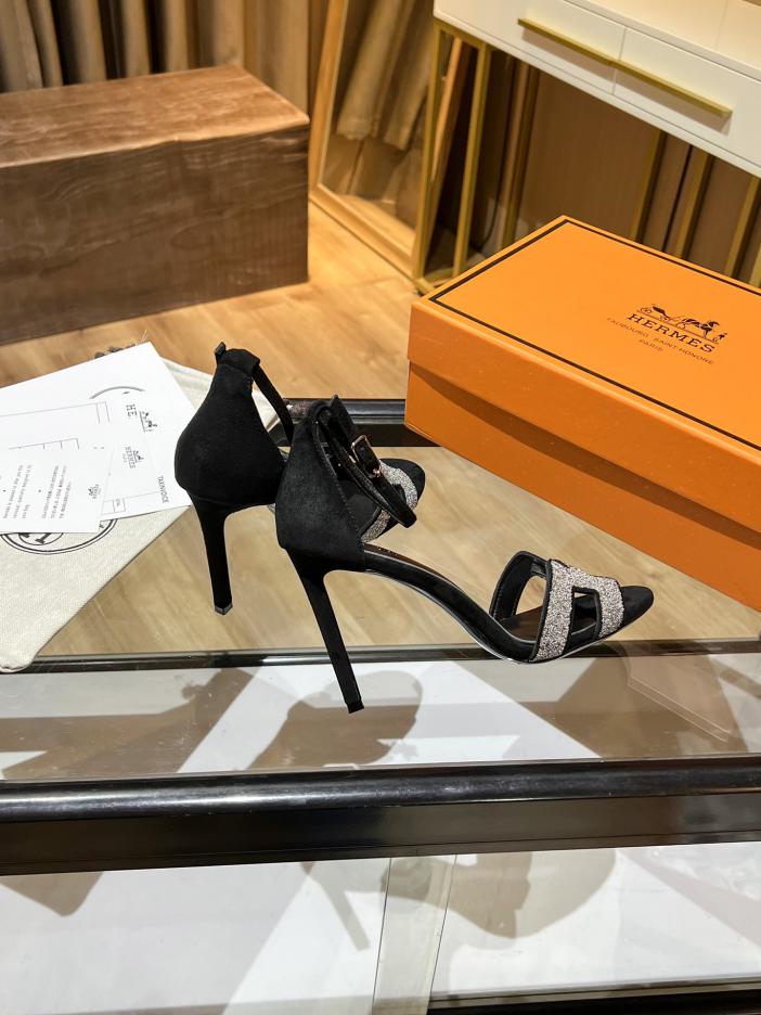 repliche,replica,perfette,siti di,affidabili,migliori siti,dove comprare,1:1,scarpe da ginnastica Sandali tacco alto di Hermès con tacco alto repliche,replica,perfette,siti di,affidabili,migliori siti,dove comprare,1:1,scarpe da ginnastica Sandali tacco alto di Hermès con tacco alto