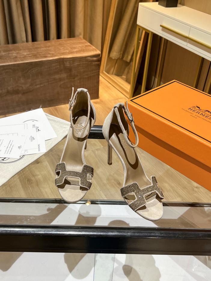 repliche,replica,perfette,siti di,affidabili,migliori siti,dove comprare,1:1,scarpe da ginnastica Sandali tacco alto di Hermès con tacco alto repliche,replica,perfette,siti di,affidabili,migliori siti,dove comprare,1:1,scarpe da ginnastica Sandali tacco alto di Hermès con tacco alto