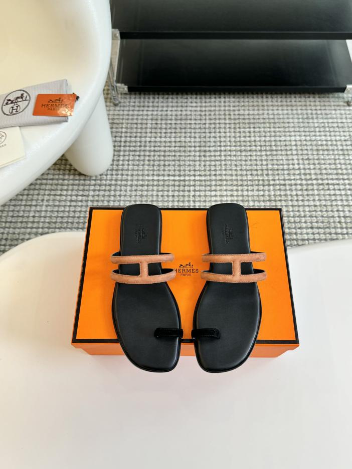 repliche,replica,perfette,siti di,affidabili,migliori siti,dove comprare,1:1,scarpe da ginnastica HERME2024 infradito nuovo stile primaverili ed estivi repliche,replica,perfette,siti di,affidabili,migliori siti,dove comprare,1:1,scarpe da ginnastica HERME2024 infradito nuovo stile primaverili ed estivi