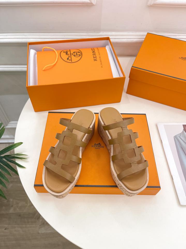 repliche,replica,perfette,siti di,affidabili,migliori siti,dove comprare,1:1,scarpe da ginnastica Hermès 24 contro le nuove pantofole con plateau e suola spessa a forma di H repliche,replica,perfette,siti di,affidabili,migliori siti,dove comprare,1:1,scarpe da ginnastica Hermès 24 contro le nuove pantofole con plateau e suola spessa a forma di H