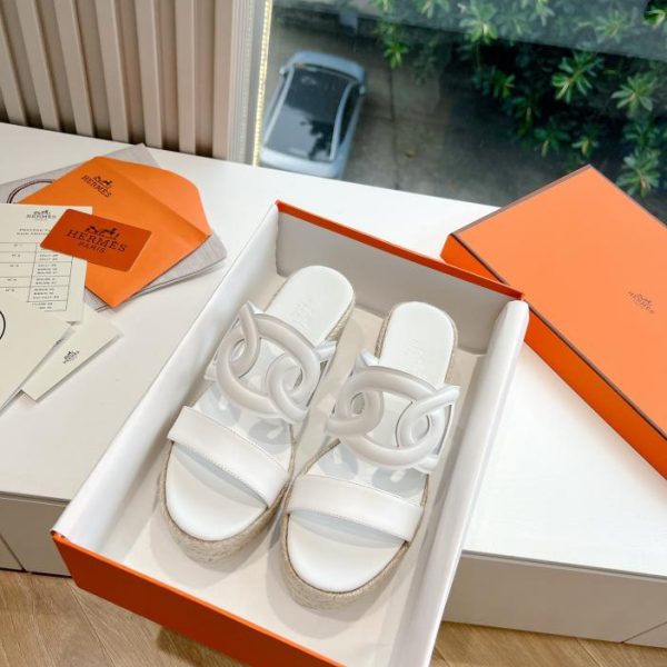 Versione alta 2024 primavera ed estate nuovo bancone HERMES nuovo e la maggior parte delle pantofole