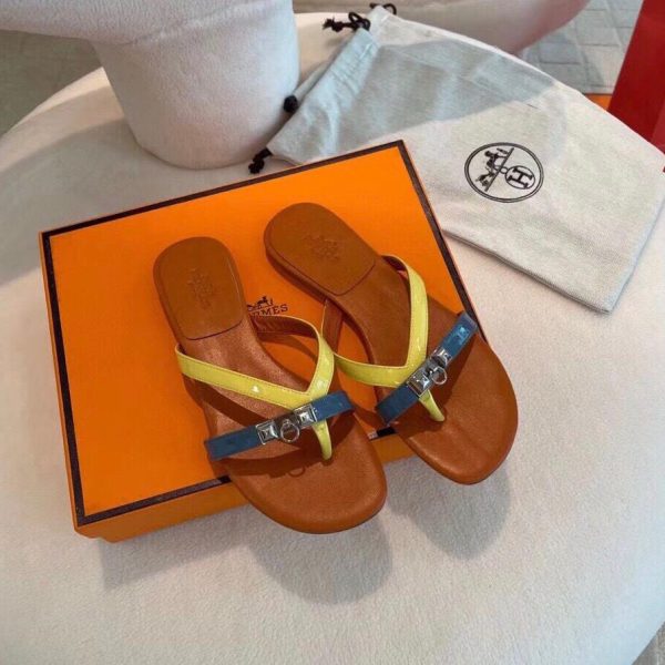Infradito con fibbia Hermes serie resort CDC, infradito semplici e avanzate