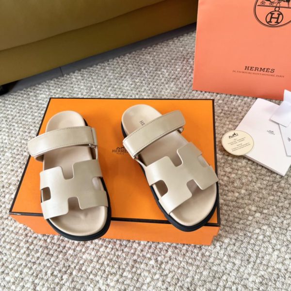 repliche,replica,perfette,siti di,affidabili,migliori siti,dove comprare,1:1,scarpe da ginnastica Versione top dei classici sandali pigri del secondo zio di Hermes