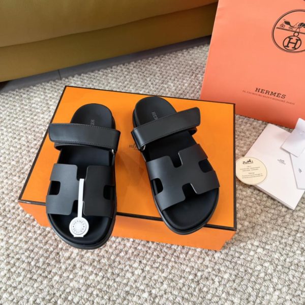 repliche,replica,perfette,siti di,affidabili,migliori siti,dove comprare,1:1,scarpe da ginnastica Versione top dei classici sandali pigri del secondo zio di Hermes