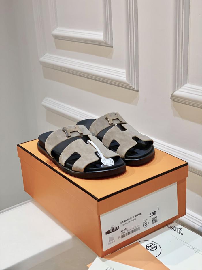 repliche,replica,perfette,siti di,affidabili,migliori siti,dove comprare,1:1,scarpe da ginnastica Pantofole zio Chypre di vendita calda sandali primaverili ed estivi repliche,replica,perfette,siti di,affidabili,migliori siti,dove comprare,1:1,scarpe da ginnastica Pantofole zio Chypre di vendita calda sandali primaverili ed estivi