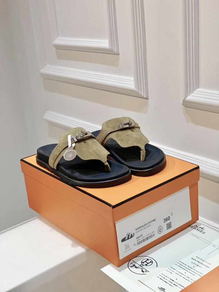 repliche,replica,perfette,siti di,affidabili,migliori siti,dove comprare,1:1,scarpe da ginnastica Pantofole zio Chypre di vendita calda sandali primaverili ed estivi repliche,replica,perfette,siti di,affidabili,migliori siti,dove comprare,1:1,scarpe da ginnastica Pantofole zio Chypre di vendita calda sandali primaverili ed estivi