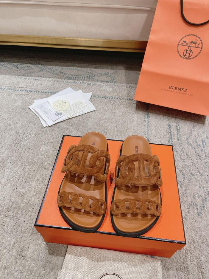repliche,replica,perfette,siti di,affidabili,migliori siti,dove comprare,1:1,scarpe da ginnastica HERMERS nuove pantofole paio di catenelle con naso di maiale repliche,replica,perfette,siti di,affidabili,migliori siti,dove comprare,1:1,scarpe da ginnastica HERMERS nuove pantofole paio di catenelle con naso di maiale