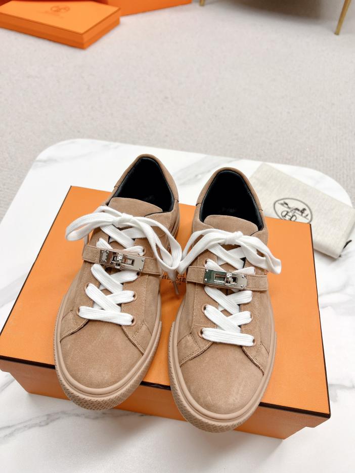 repliche,replica,perfette,siti di,affidabili,migliori siti,dove comprare,1:1,scarpe da ginnastica La fibbia della scarpa Kelly di Herme repliche,replica,perfette,siti di,affidabili,migliori siti,dove comprare,1:1,scarpe da ginnastica La fibbia della scarpa Kelly di Herme