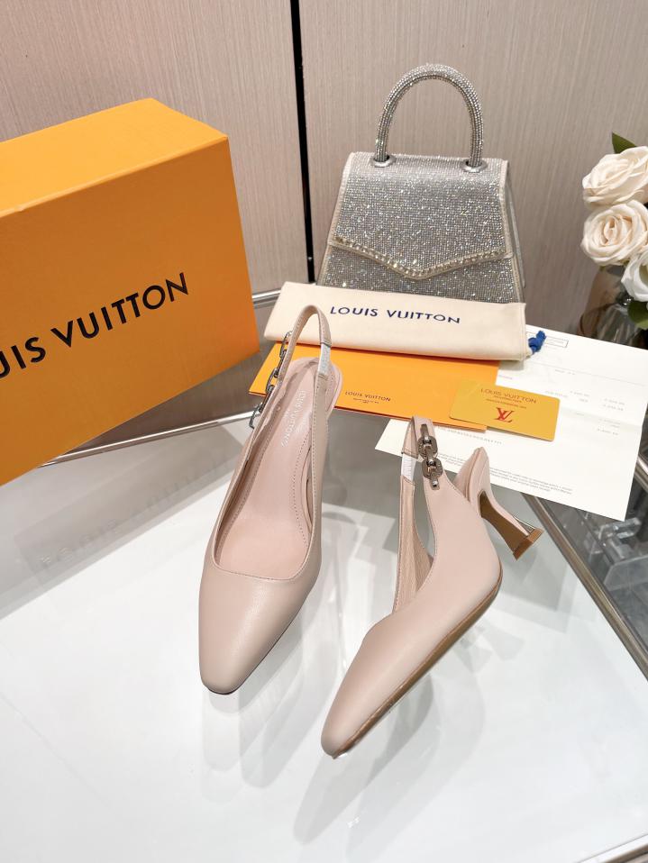 repliche,replica,perfette,siti di,affidabili,migliori siti,dove comprare,1:1,scarpe da ginnastica 2024 ultime LOUIS VUITTON contro le ultime scarpe da passerella