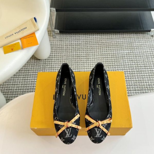 repliche,replica,perfette,siti di,affidabili,migliori siti,dove comprare,1:1,scarpe da ginnastica Ballerine classiche con fiocco per presbiopia in denim LOUIS VUITTON
