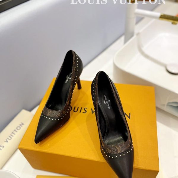 repliche,replica,perfette,siti di,affidabili,migliori siti,dove comprare,1:1,scarpe da ginnastica LOUIS VUITTON primavera nuova passerella design rivetto perfetto