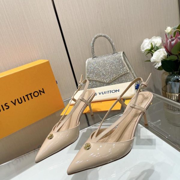 repliche,replica,perfette,siti di,affidabili,migliori siti,dove comprare,1:1,scarpe da ginnastica L’ultima LOUIS VUITTON contro le ultime scarpe da passerella
