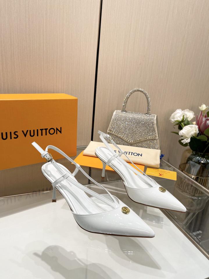 repliche,replica,perfette,siti di,affidabili,migliori siti,dove comprare,1:1,scarpe da ginnastica L’ultima LOUIS VUITTON contro le ultime scarpe da passerella repliche,replica,perfette,siti di,affidabili,migliori siti,dove comprare,1:1,scarpe da ginnastica L’ultima LOUIS VUITTON contro le ultime scarpe da passerella