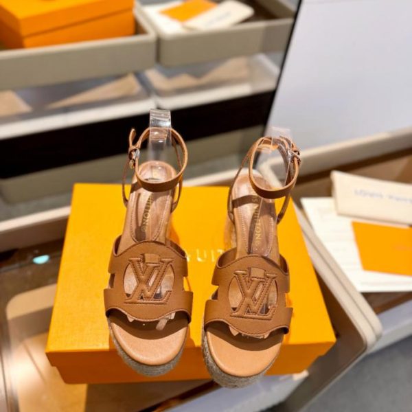 repliche,replica,perfette,siti di,affidabili,migliori siti,dove comprare,1:1,scarpe da ginnastica LOUIS VUITTON/2024 nuovi sandali in corda di canapa con suola spessa in stile passerella