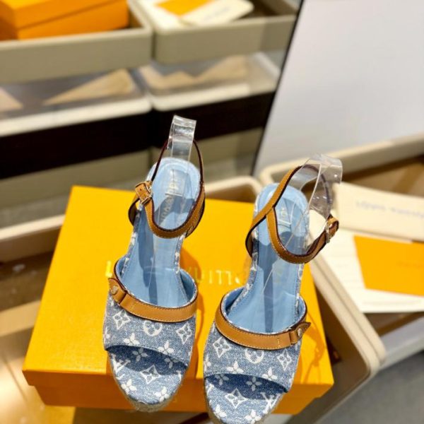 repliche,replica,perfette,siti di,affidabili,migliori siti,dove comprare,1:1,scarpe da ginnastica LOUIS VUITTON/2024 nuovi sandali in corda di canapa con suola spessa in stile passerella