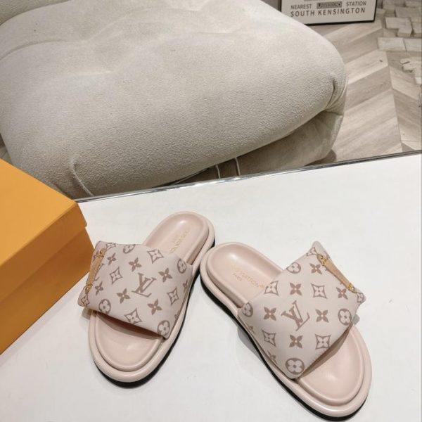 repliche,replica,perfette,siti di,affidabili,migliori siti,dove comprare,1:1,scarpe da ginnastica Il bancone LOUIS VUITTON/coppie presenta le ultime pantofole in denim