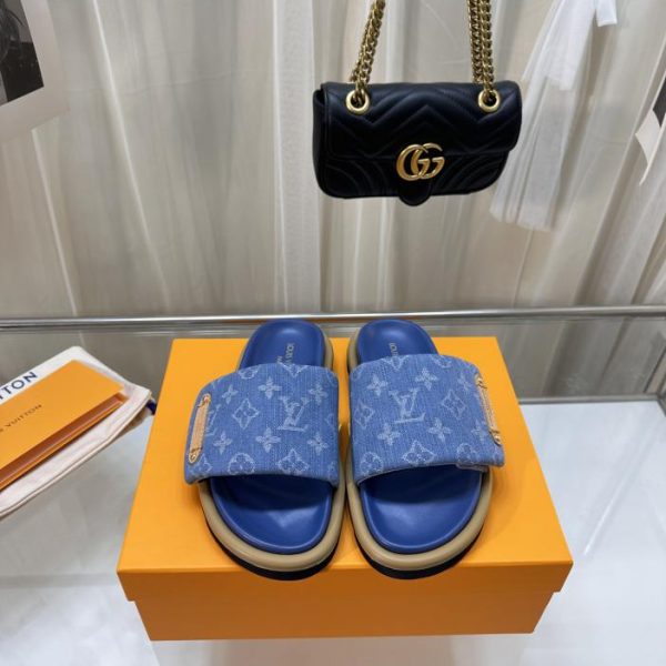 repliche,replica,perfette,siti di,affidabili,migliori siti,dove comprare,1:1,scarpe da ginnastica Il bancone LOUIS VUITTON/coppie presenta le ultime pantofole in denim