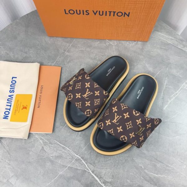 repliche,replica,perfette,siti di,affidabili,migliori siti,dove comprare,1:1,scarpe da ginnastica Logo LOUIS VUITTON in rilievo/in rilievo/sandali/