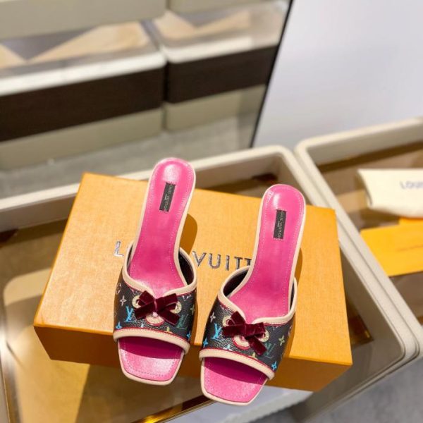 repliche,replica,perfette,siti di,affidabili,migliori siti,dove comprare,1:1,scarpe da ginnastica 2024/counter ultime pantofole da passerella