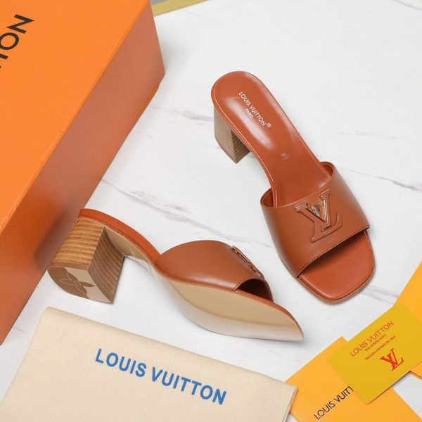 repliche,replica,perfette,siti di,affidabili,migliori siti,dove comprare,1:1,scarpe da ginnastica 2024/counter ultime pantofole da passerella