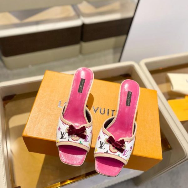 repliche,replica,perfette,siti di,affidabili,migliori siti,dove comprare,1:1,scarpe da ginnastica 2024/counter ultime pantofole da passerella
